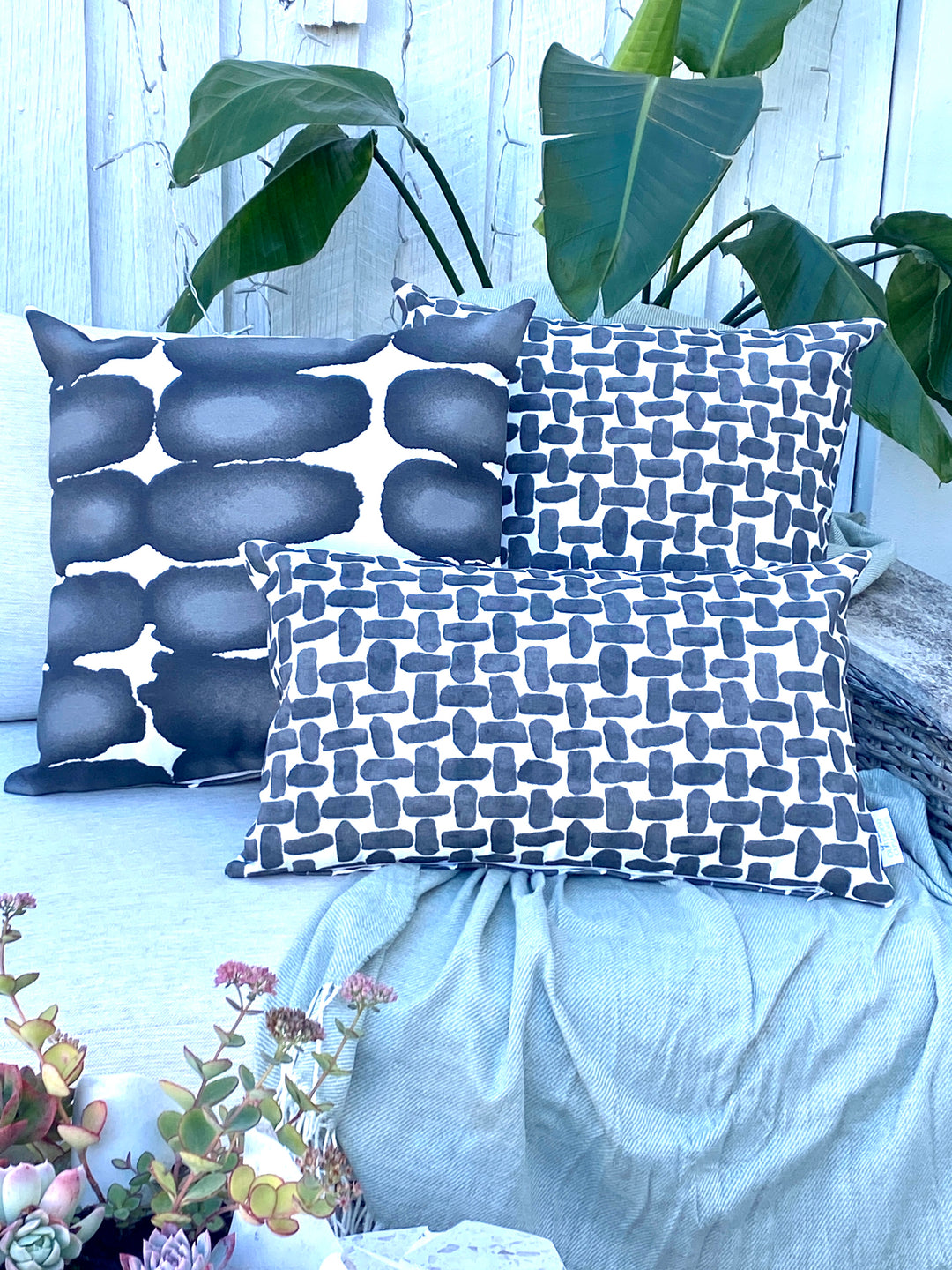 Shibori Dot Matte