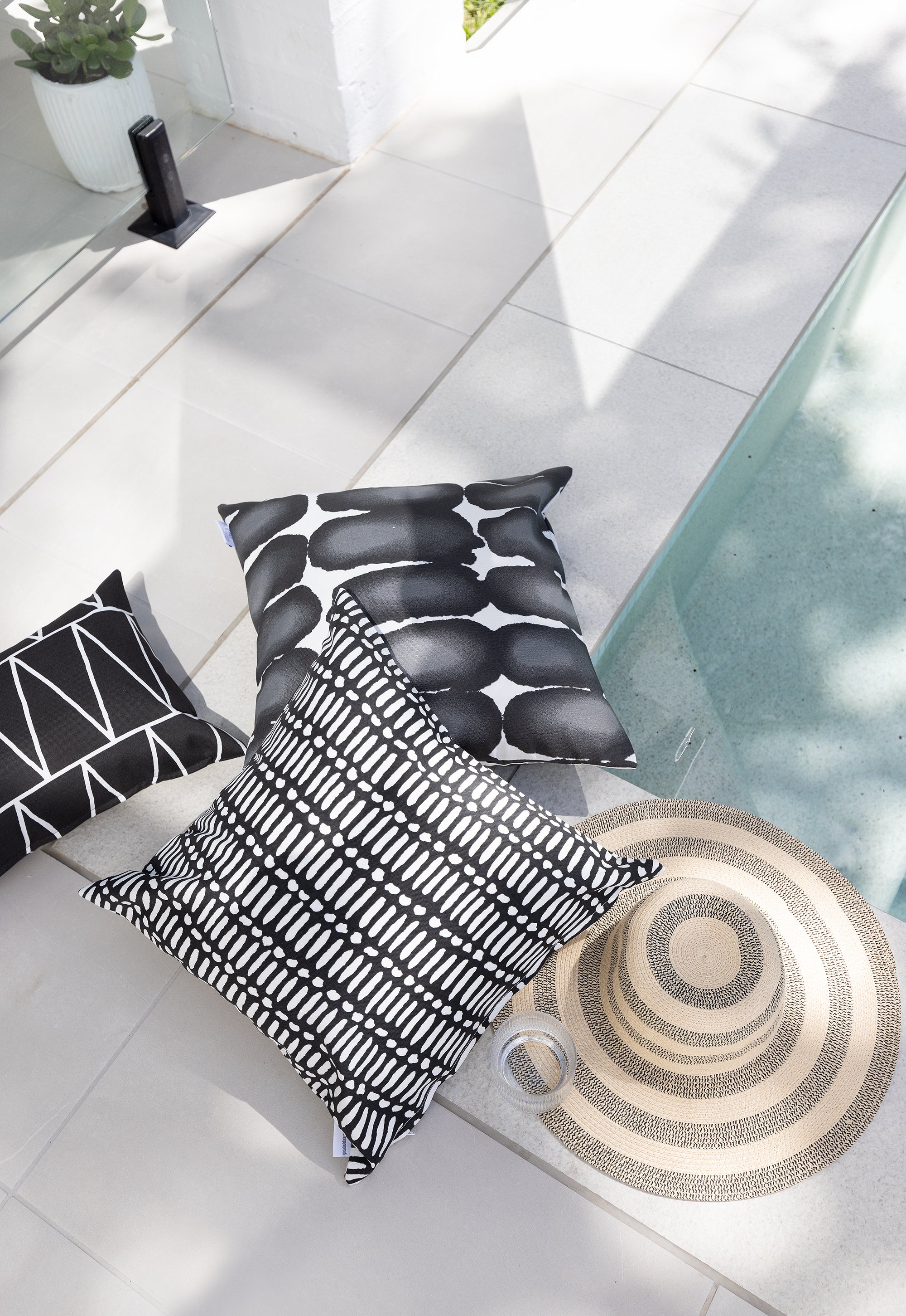 Black and hotsell white outdoor cushions